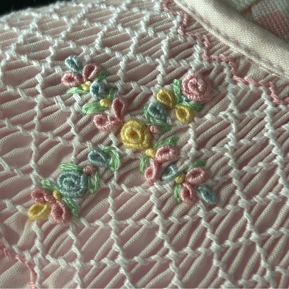 ANAVINI Hand Smocked Light Pink Dress With Crosses Baby Girls Size 9 Months - Picture 4 of 9